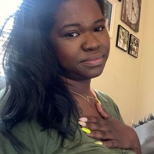 Meet your Posher, Deisha